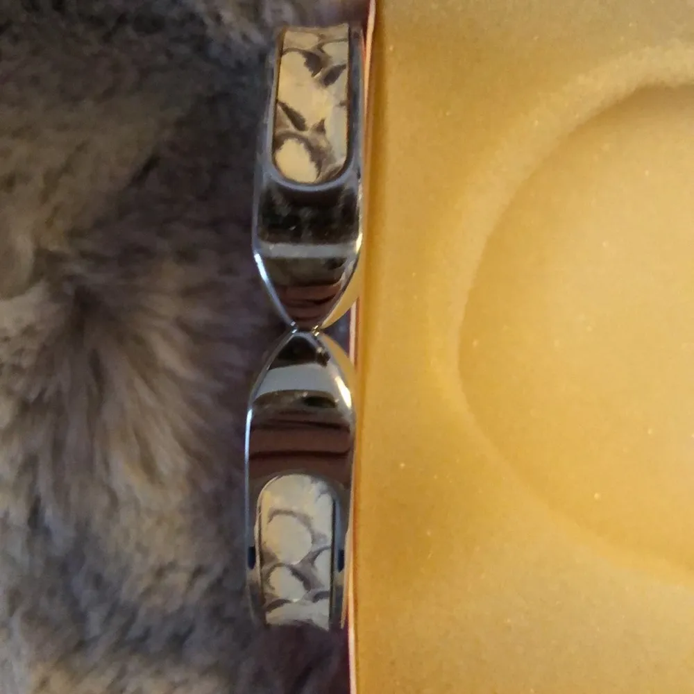 Stella and Dot, Emerson bangle bracelet - Image 3