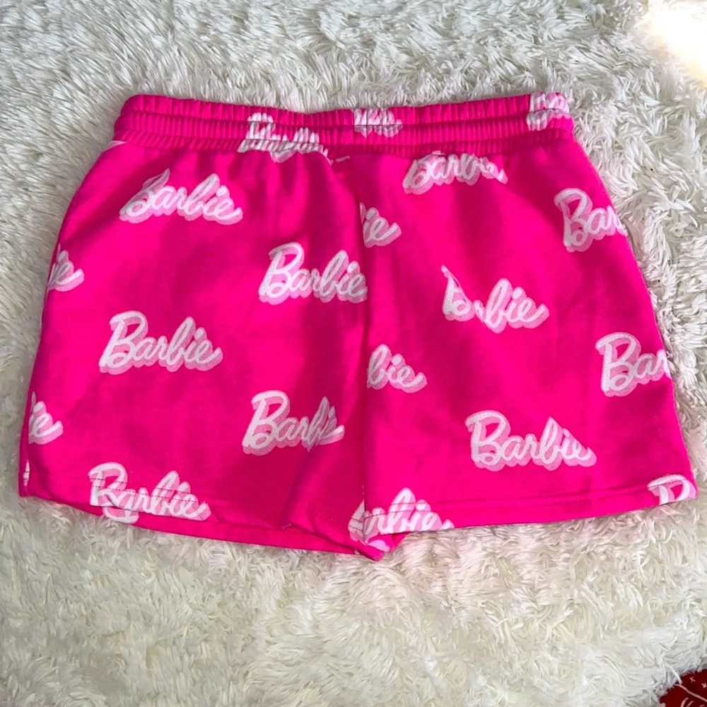 Barbie Sweat Shorts Color Pink With Barbie all over Size L NWT Size L - Image 5