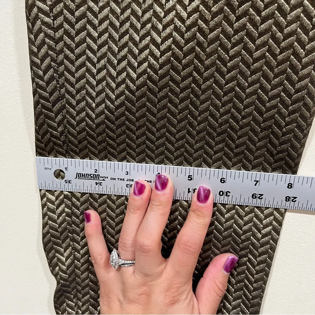 Etro 46 women's pants,metalic,silver/black straight dress pants Emma fit Gold Size undefined - Image 3