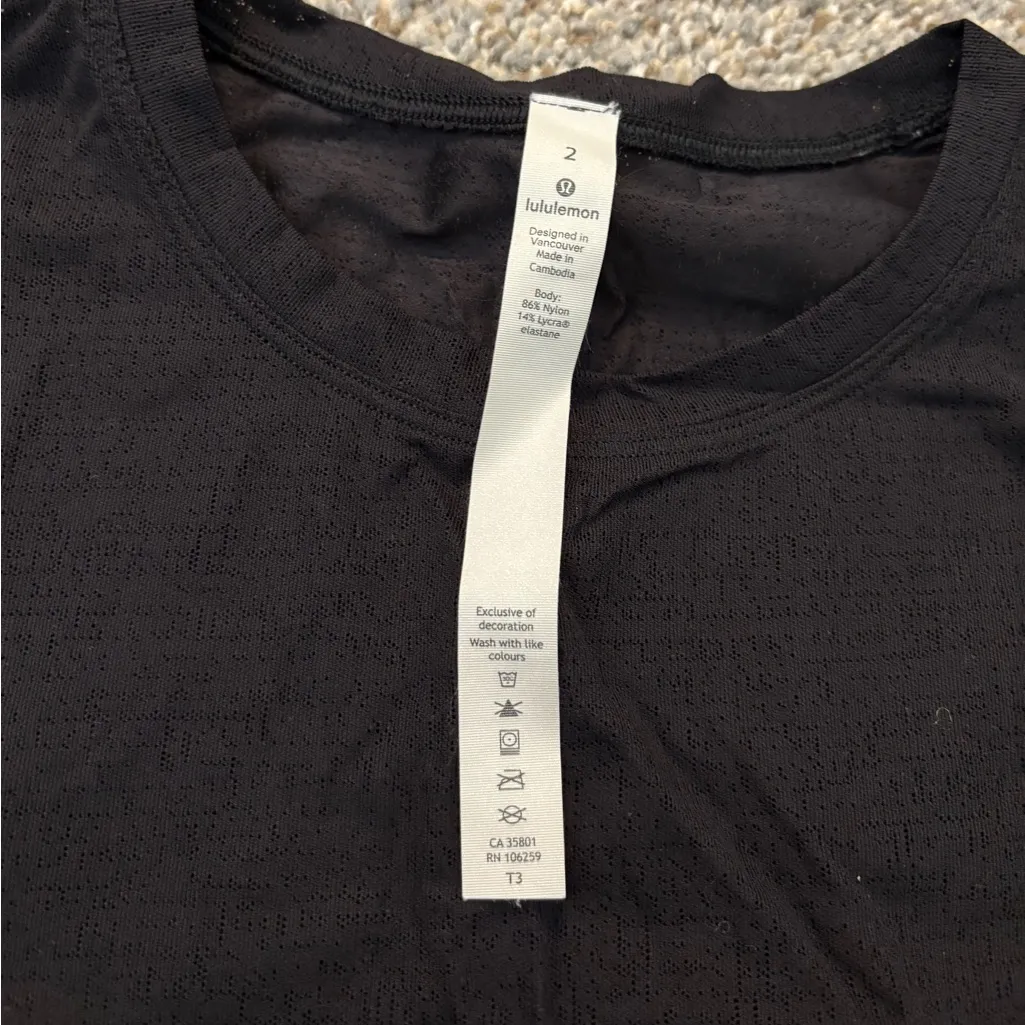 Lululemon Cates Mesh Tee - Image 4