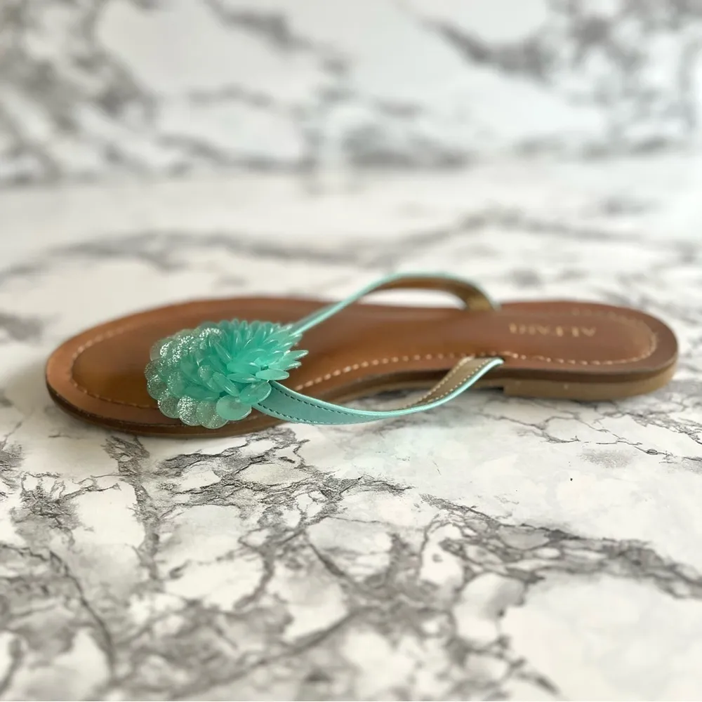 Alfani Flip Flop Sandals Turquoise Floral 6.5 N Toe Post Chic Padded Narrow - Image 5