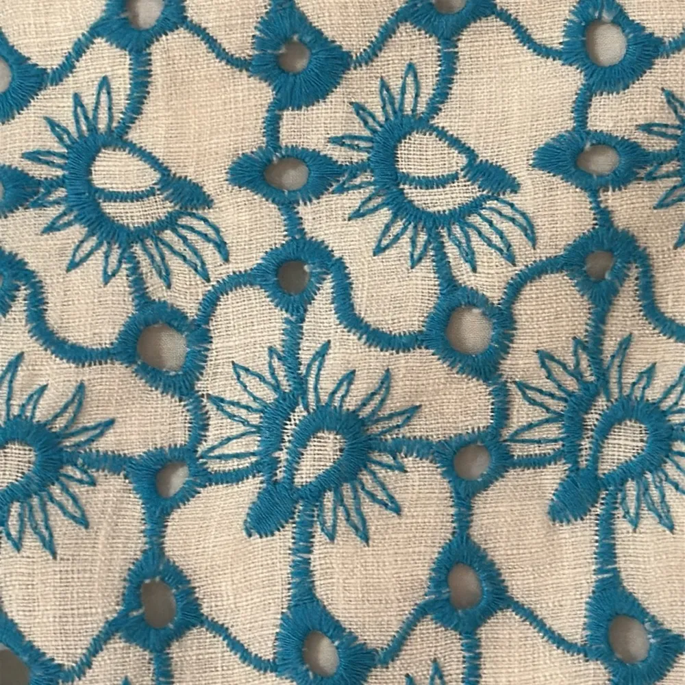 Talbots White & Turquoise Blue Floral Embroidered Pencil Skirt Sz 12 - Image 4