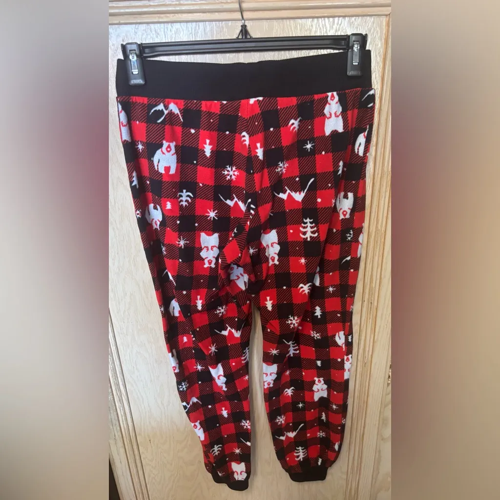 Wondershop Red and Black Plaid Pajama Pants with‎ Polar Bear Print Size M - Image 2
