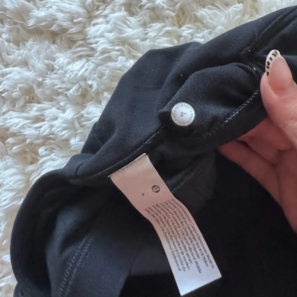 Black Nulu Wrap-Front Longline Bra Lululemon - Image 3