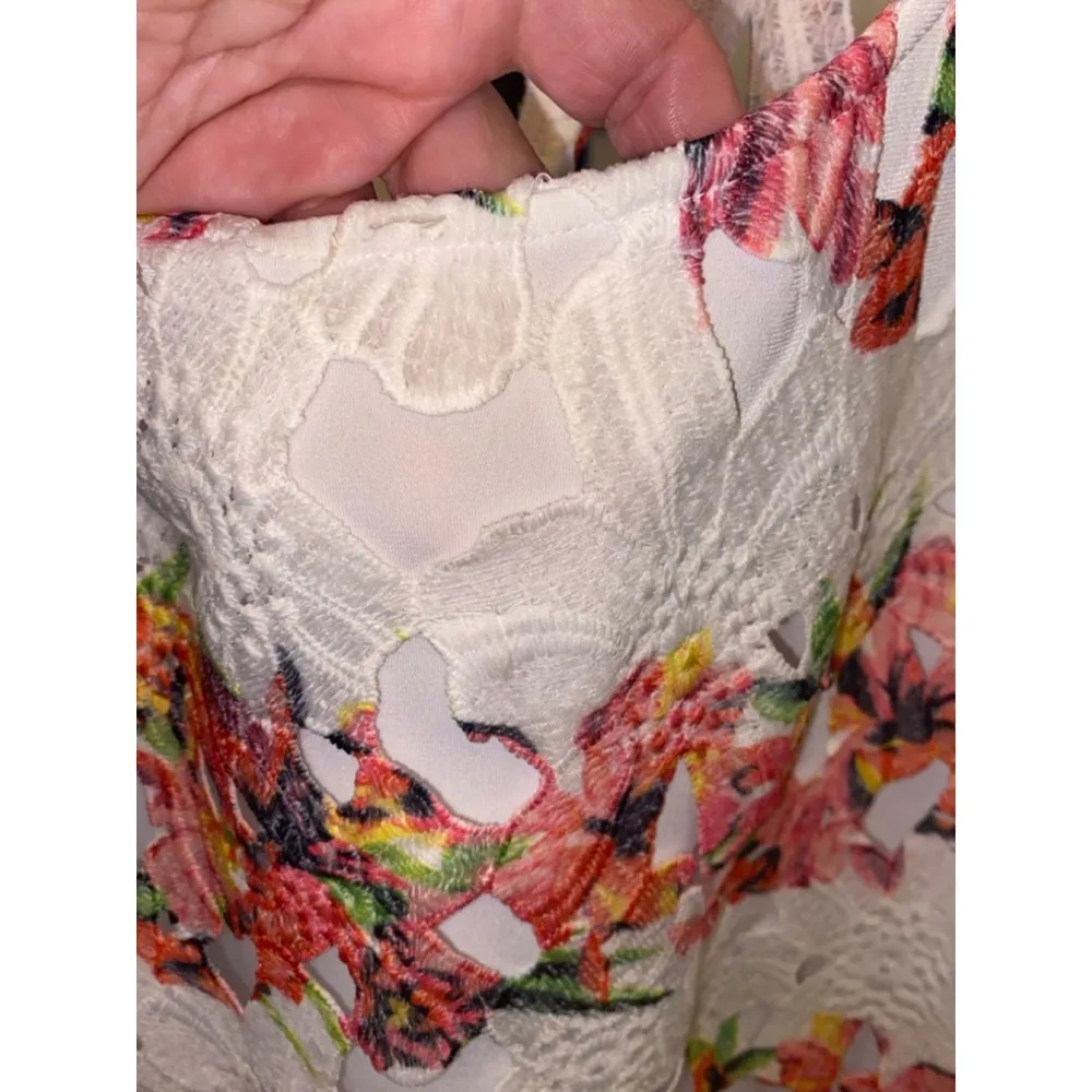 Women's Bisou Bisou Floral Dress Size 16 White Pink - Image 4