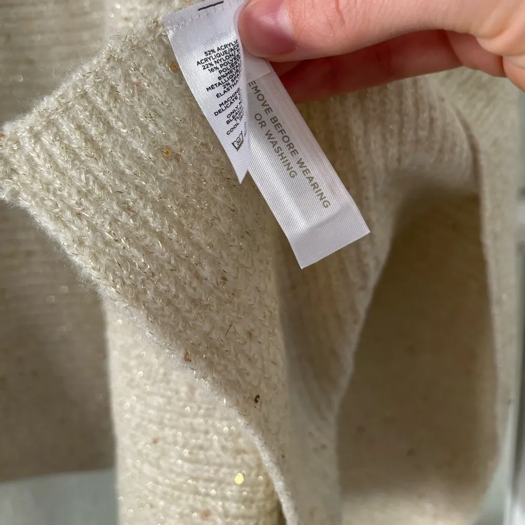 Ann Taylor Cream Boatneck Knit Poncho with Gold Shimmer Size M/L NWT - Image 5