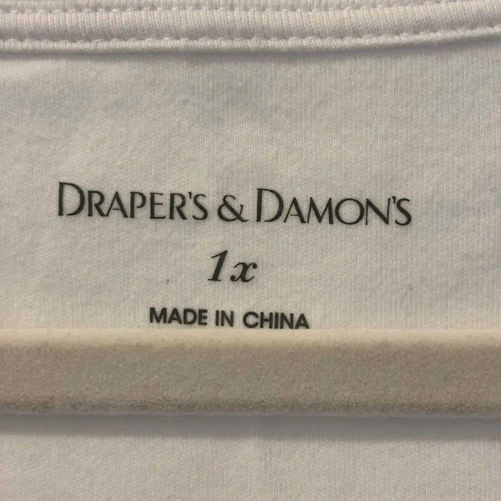 Drapers and Damon’s White Blue Floral Embroidered Short Sleeve Tee - Image 2