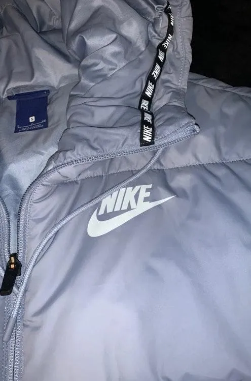 Nike Puffer Coat - Image 10