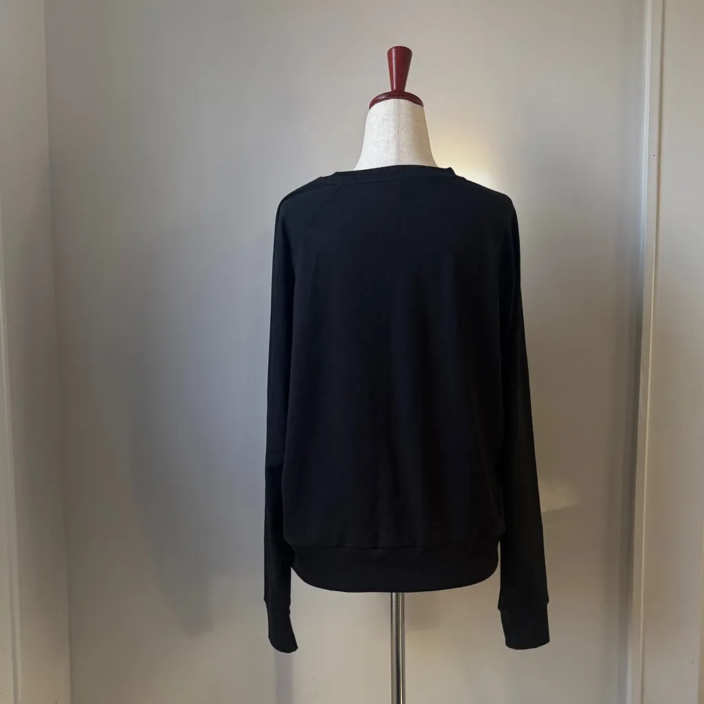 Quince Black Long Sleeve Top Small Lightweight Performance Crewneck Oversized - Image 2