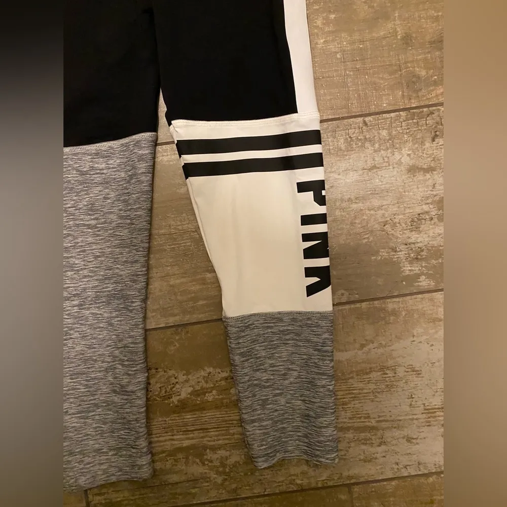 Victoria’s Secret Pink Ultimate Legging. NWOT - Image 4