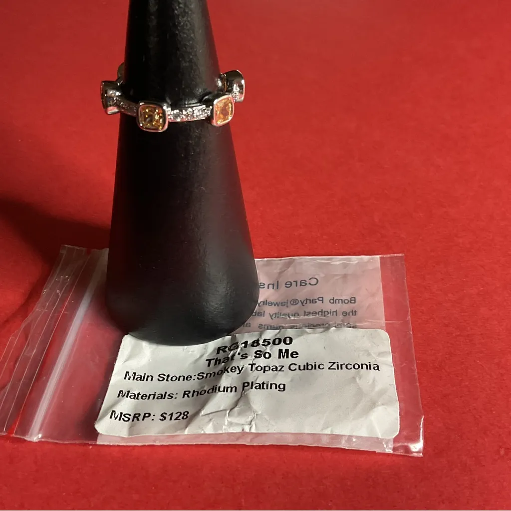 Bomb Party RG18500 “That’s So Me” Cubic Zirconia on Rhodium Size 7 Ring NWT Silver - Image 4