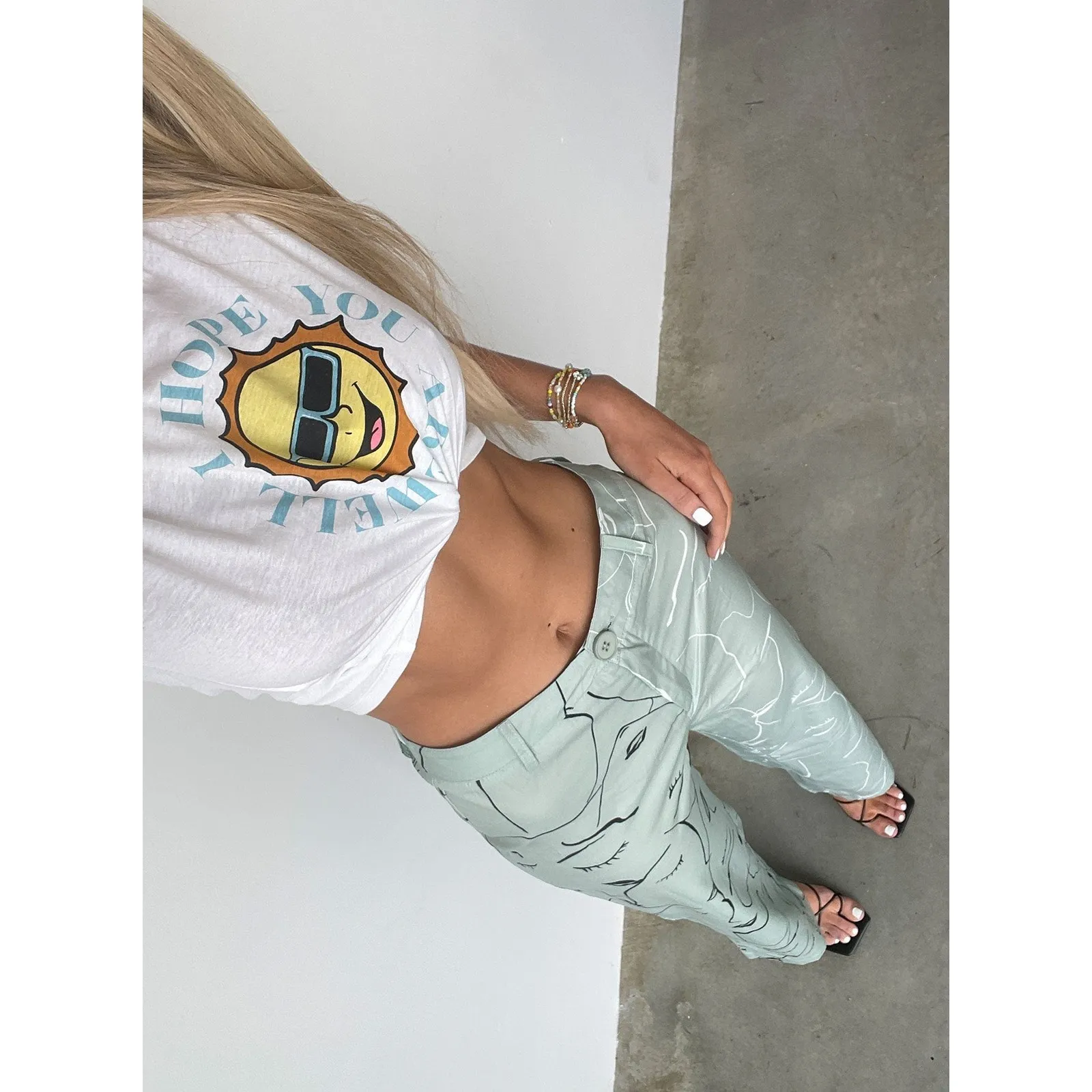 Princess Polly XX Face It Print Wide Leg Pants Sage Green Women's Size 4 - Image 15