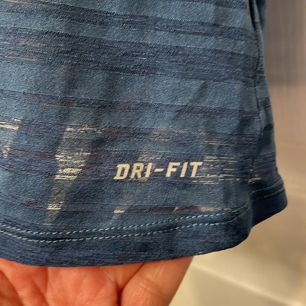 Nike Dri-Fit Deep Turquoise S/S Thin Fabric Pullover Shirt Size Small EUC #6621 - Image 5
