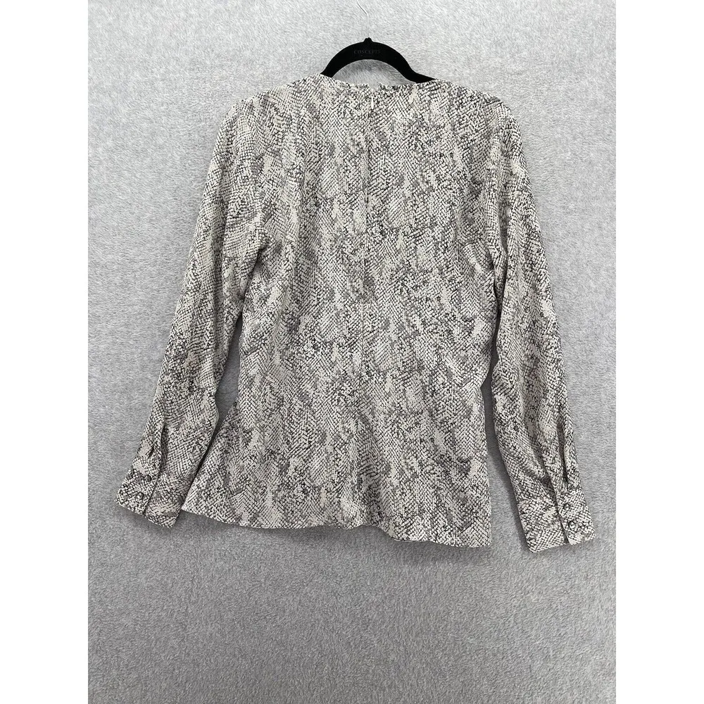 Ann Taylor Women's Blouse Surplice Snake Print Long sleeve Size 4 Gray Peplum - Image 2