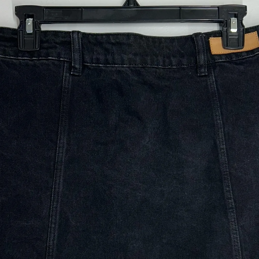 ZARA TRAFALUC BLACK DENIM MINI SKIRT WITH BUTTONS SIZE M 100% COTTON - Image 5