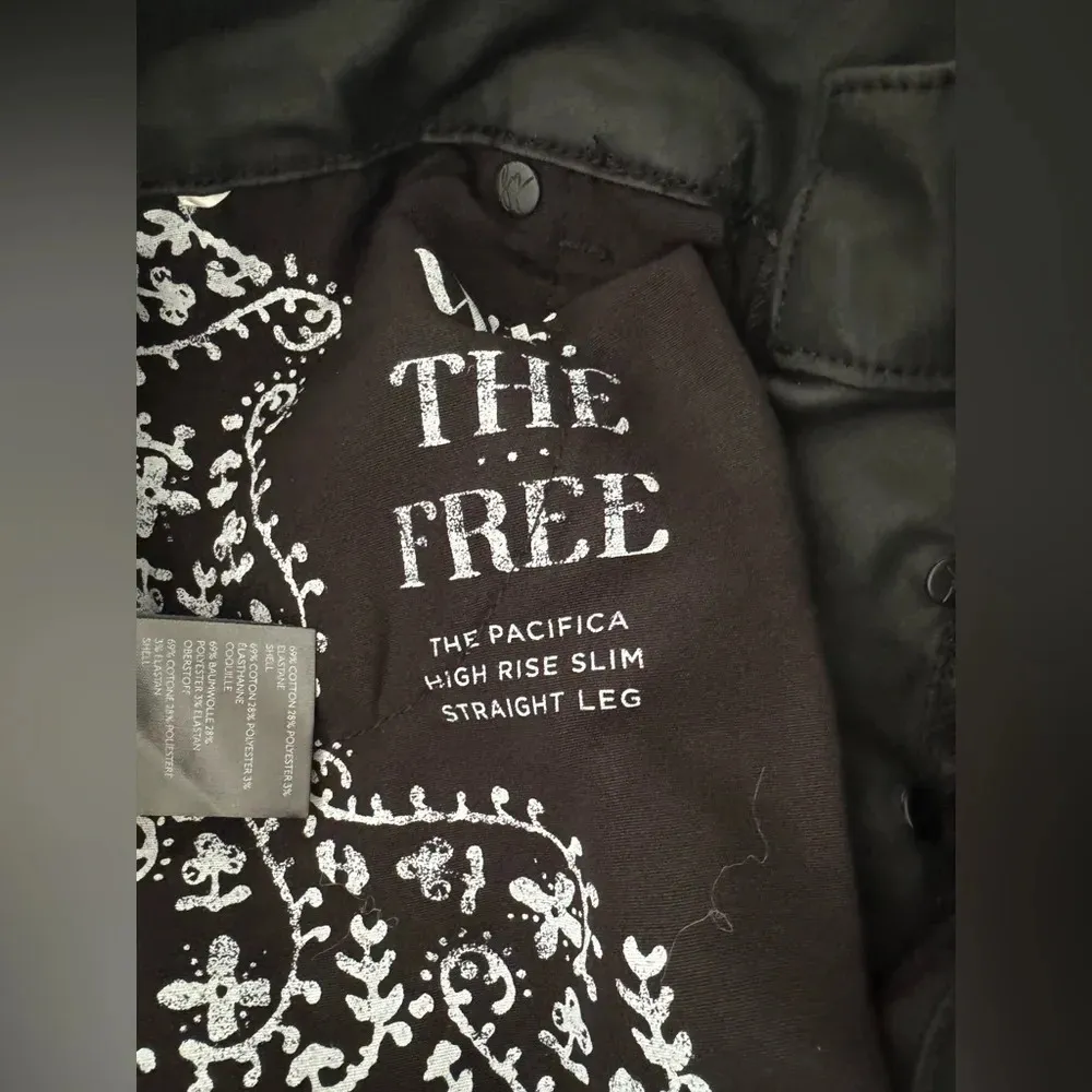 We The Free Pacifica High Rise Slim Straight Leg Jeans Coated Black Rock Sz 31 - Image 10