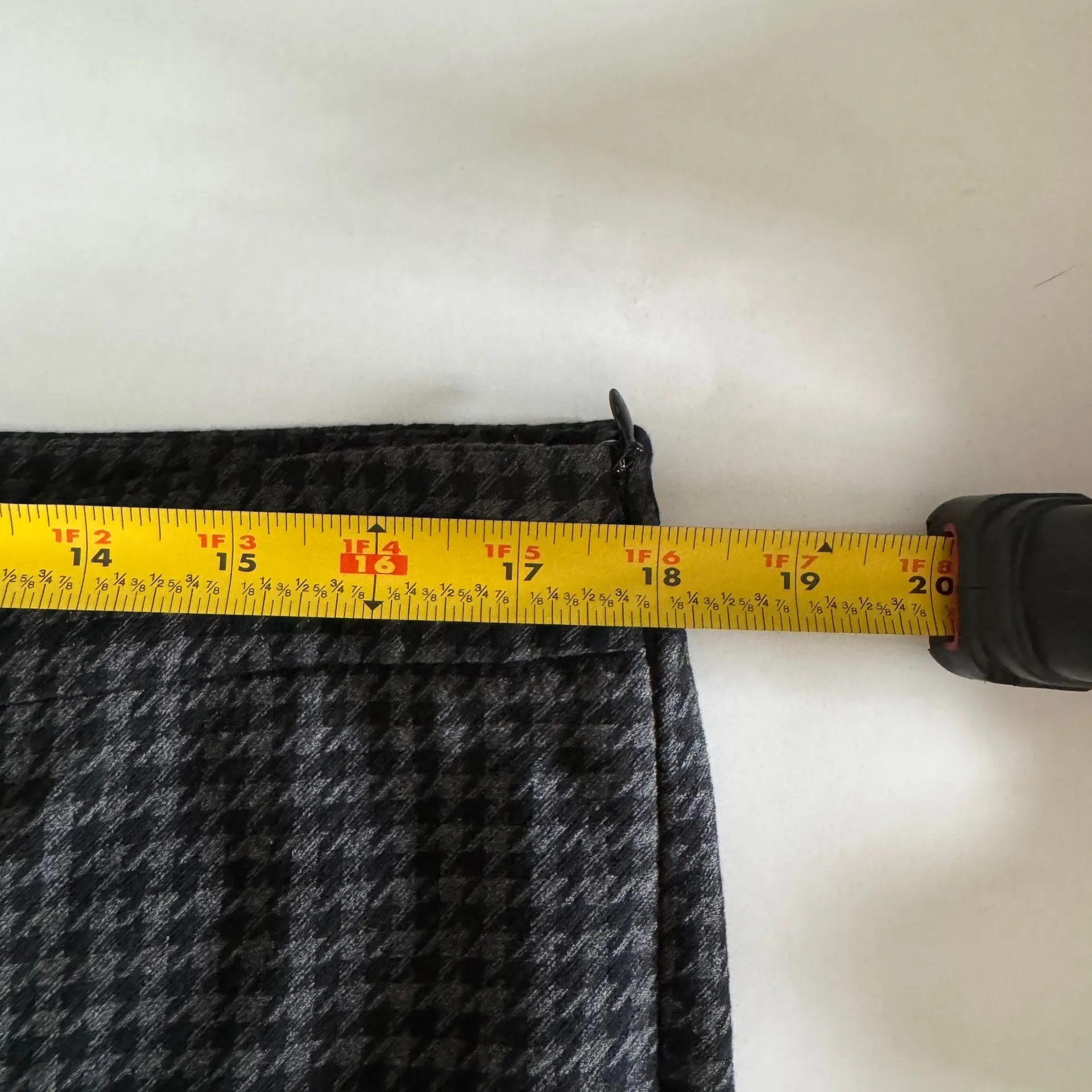 Talbots Pants Womens 14P Chatham Ankle Houndstooth Black Gray Stretch Preppy - Image 8