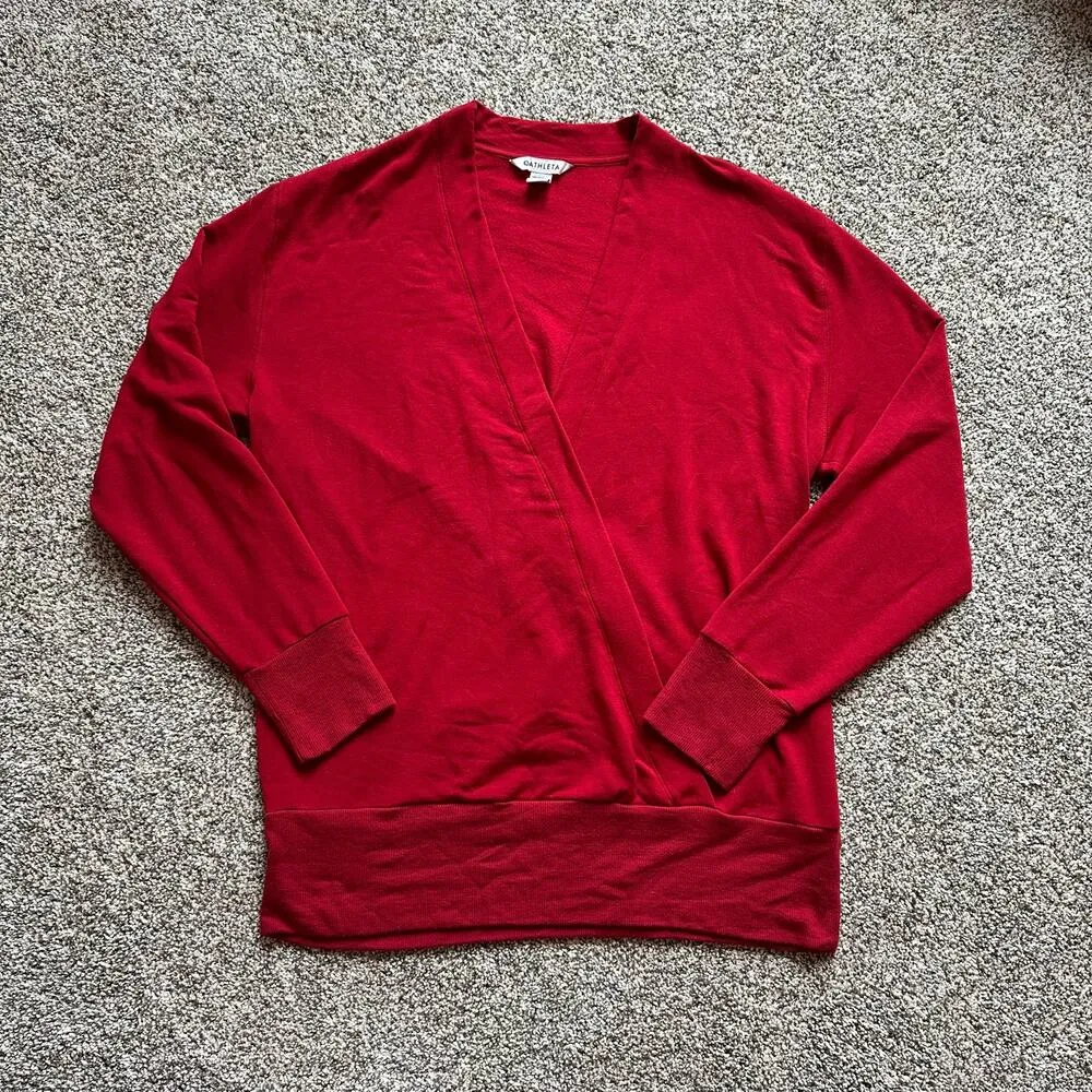 red long sleeve pullover sweatshirt cardigan size M - Image 6