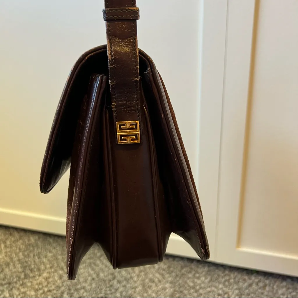 Givenchy Vintage 1970s Rare Bordeaux Script Shoulder Bag Purse Made In Spain - Image 8