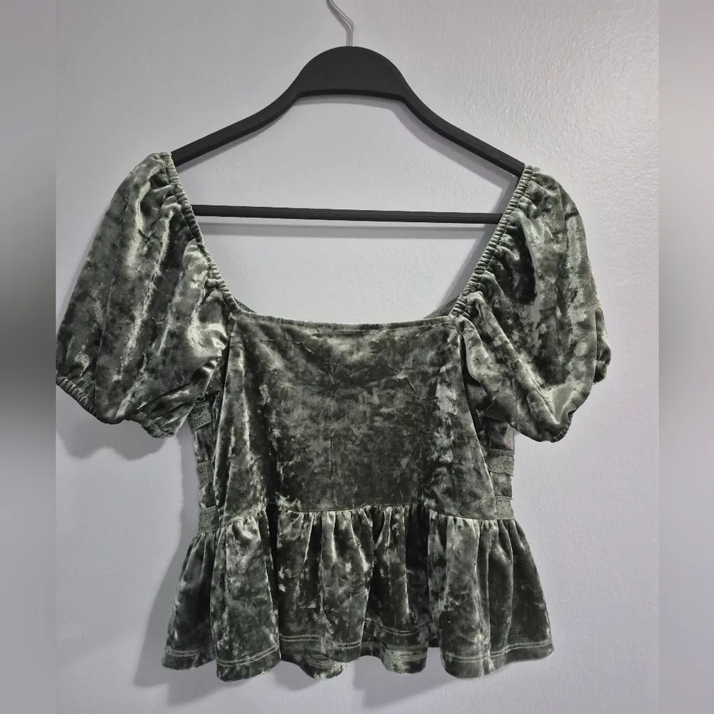 Forever 21 Babydoll Y2K edgy romantic girly core coquette Crush Velvet Top Small - Image 4