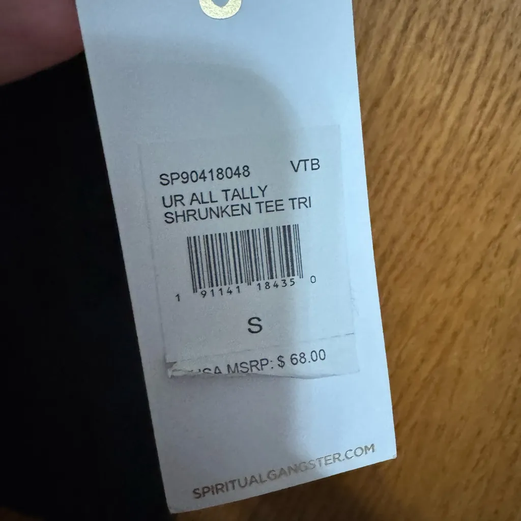 Gray Heart Graphic T-Shirt - Image 4