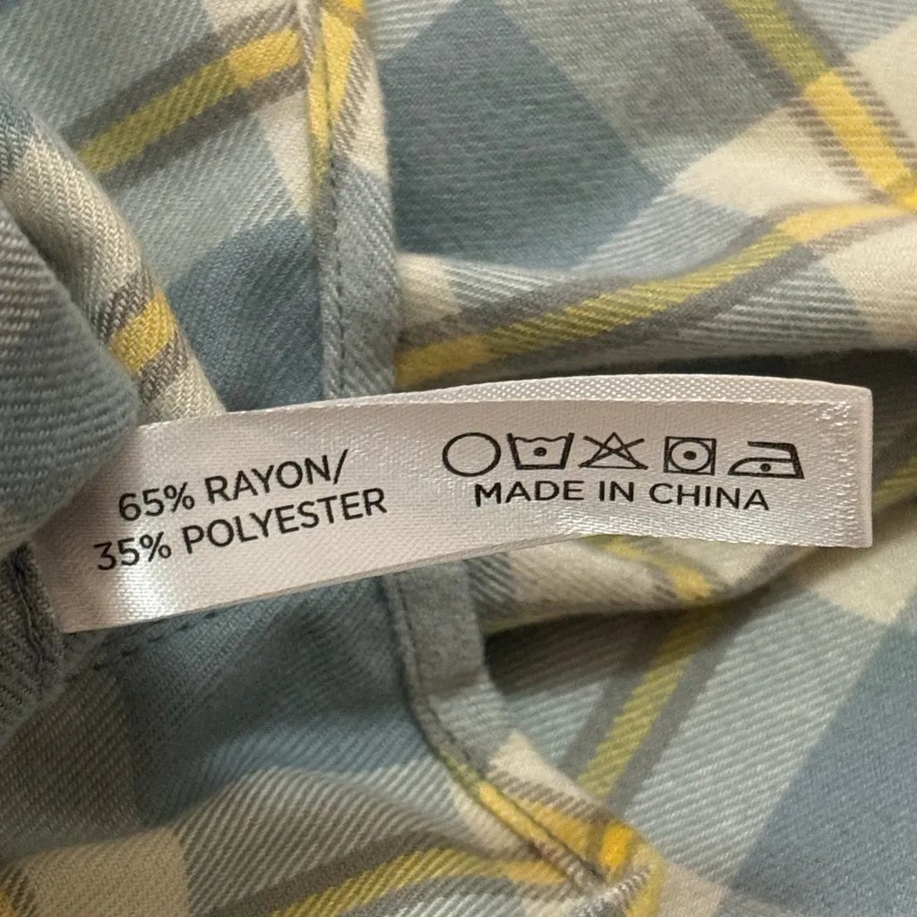 Tuckernuck NWT Blue V Neck Ruffle Eileen Button down women’s size XXL - Image 11