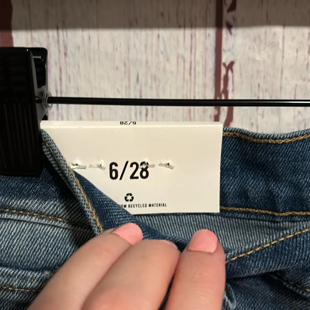 NWT Kensie Jeans Vintage Luxe The High Rise Shorts - Image 4