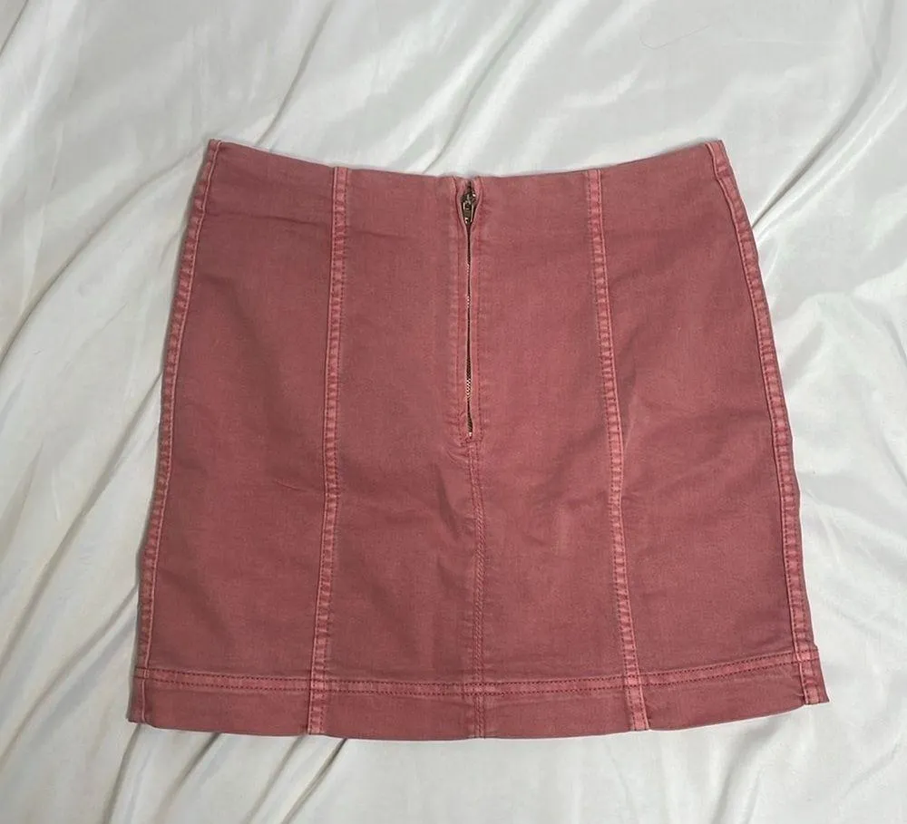 178 Jolt Dusty Pink Mini Jean Skirt Size 9 - 29w - Image 3