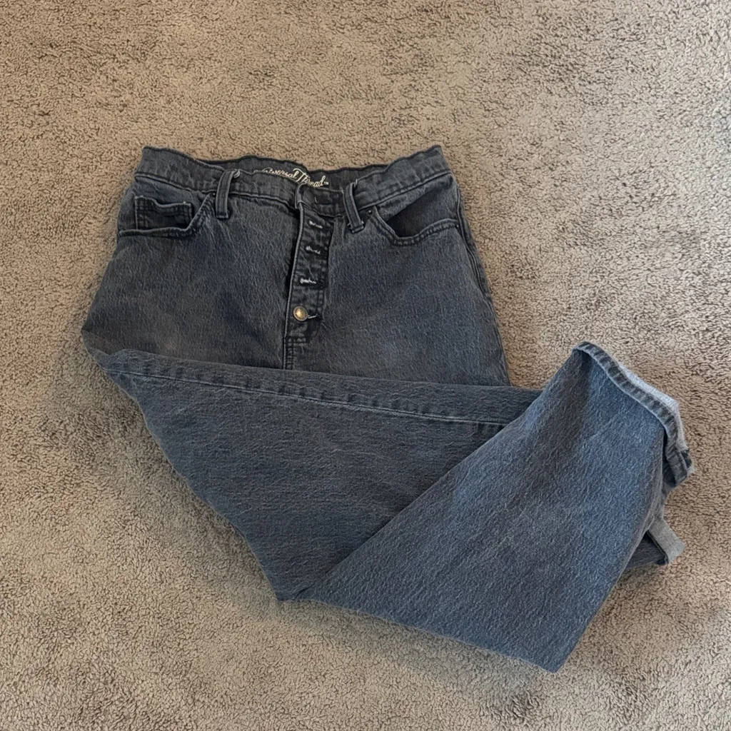 Universal Threads Universal Thread Gray High-Waisted Jeans - Image 3