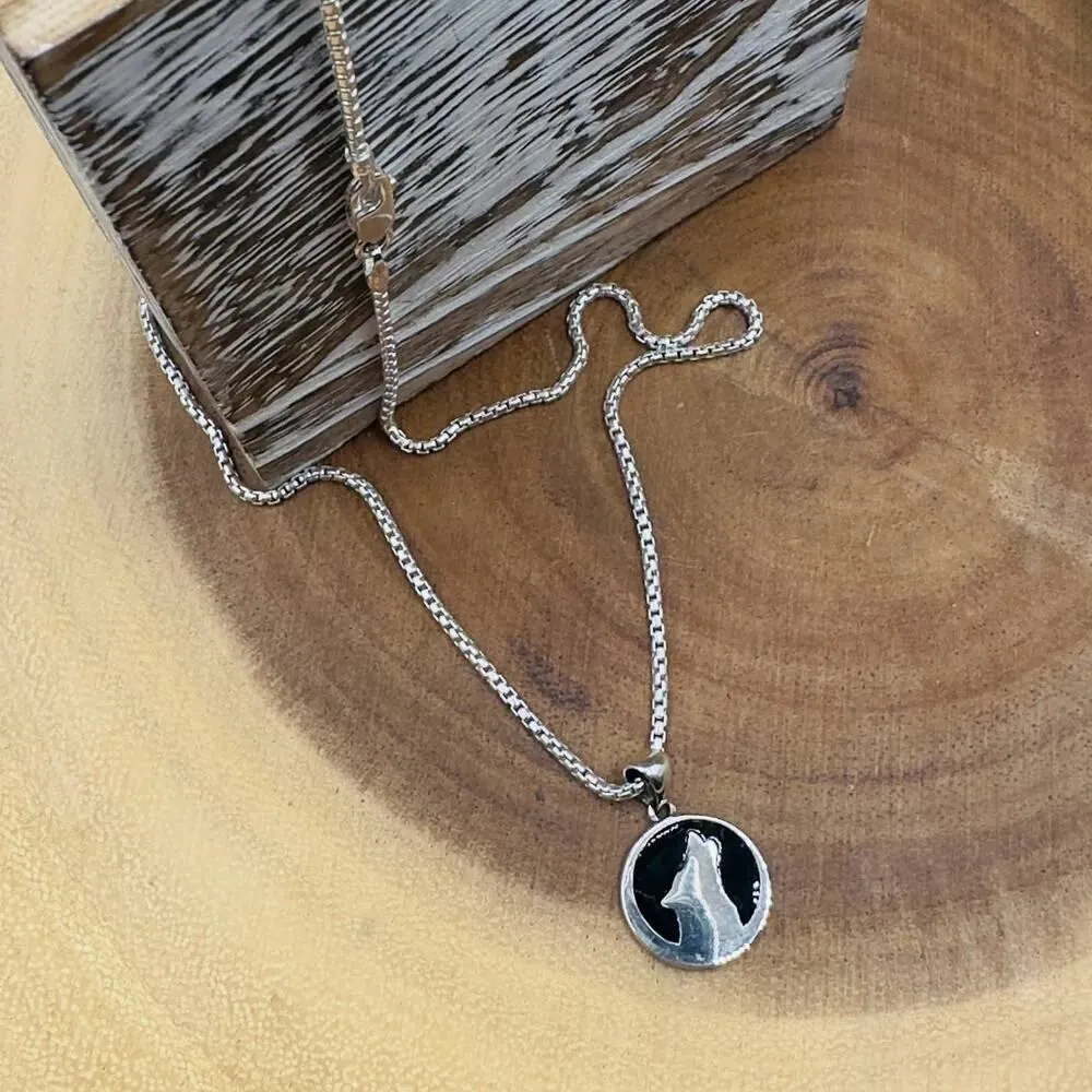 Howling Wolf Black Coyote Sterling Silver Necklace - Image 2