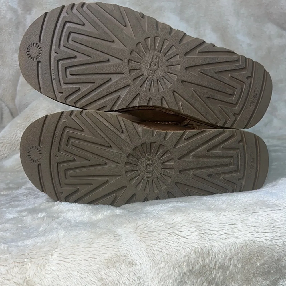 UGG Tan Winter Boots‎ with Plush Lining - Image 6