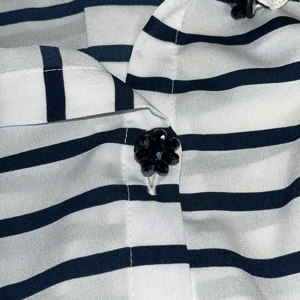 Jaclyn Smith NWT Size 3X Blue & White Stripe Decorative Button Up Blouse Top - Image 6