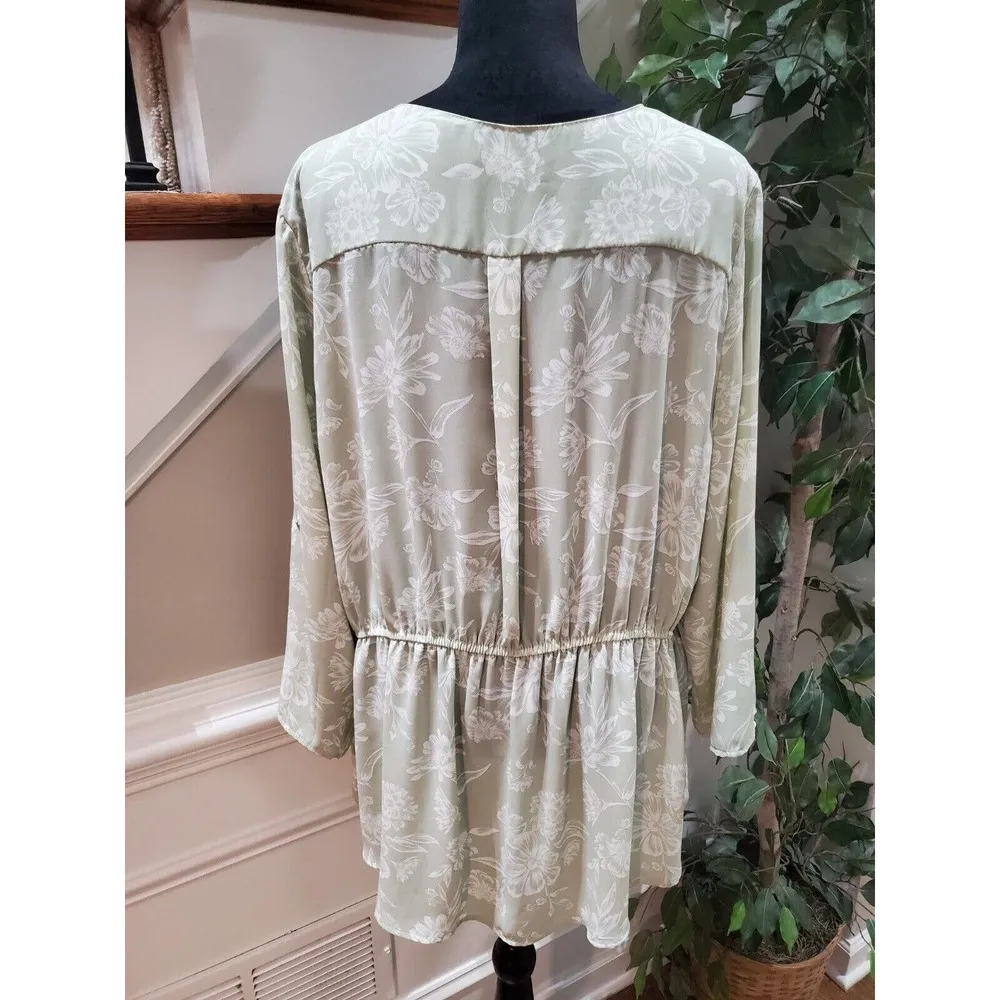 Orange Kiss Women's Green Floral Pockets 1/2 Zip Long Sleeve Top Blouse Size 2X - Image 6