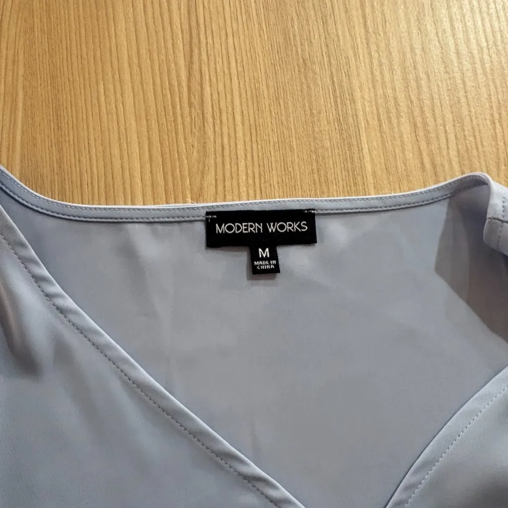 Modern Works V Neck Blouse Medium Light Blue Satin Short Sleeve Tie Front Solid - Image 2