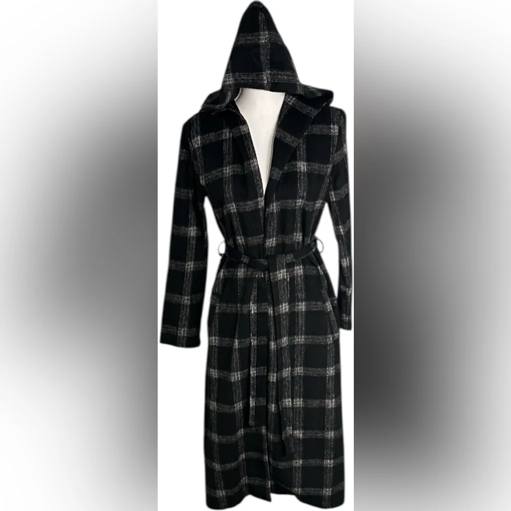 Elegant Black and Gray Plaid Women's Pea Coat - Image 2