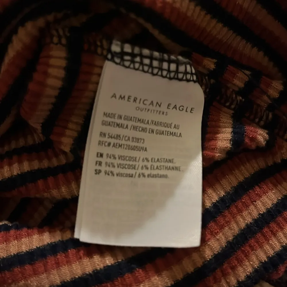 American Eagle Striped Ribbed scalloped bottom Top - Image 5