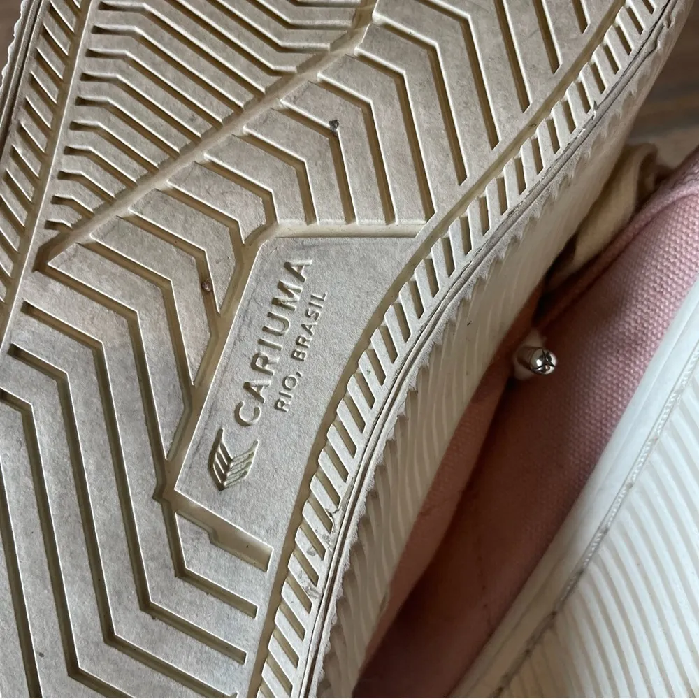 Cariuma Oca Low Canvas Sneakers in Rose Pink Size 7 - Image 11