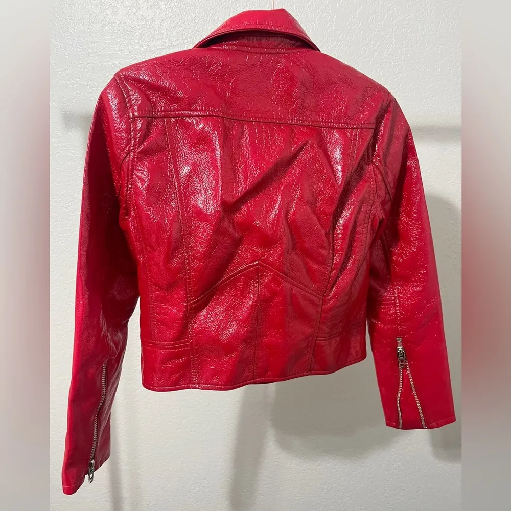 BLANKNYC Red Patent Crinkled Faux Leather Cropped Moto Jacket - Image 3