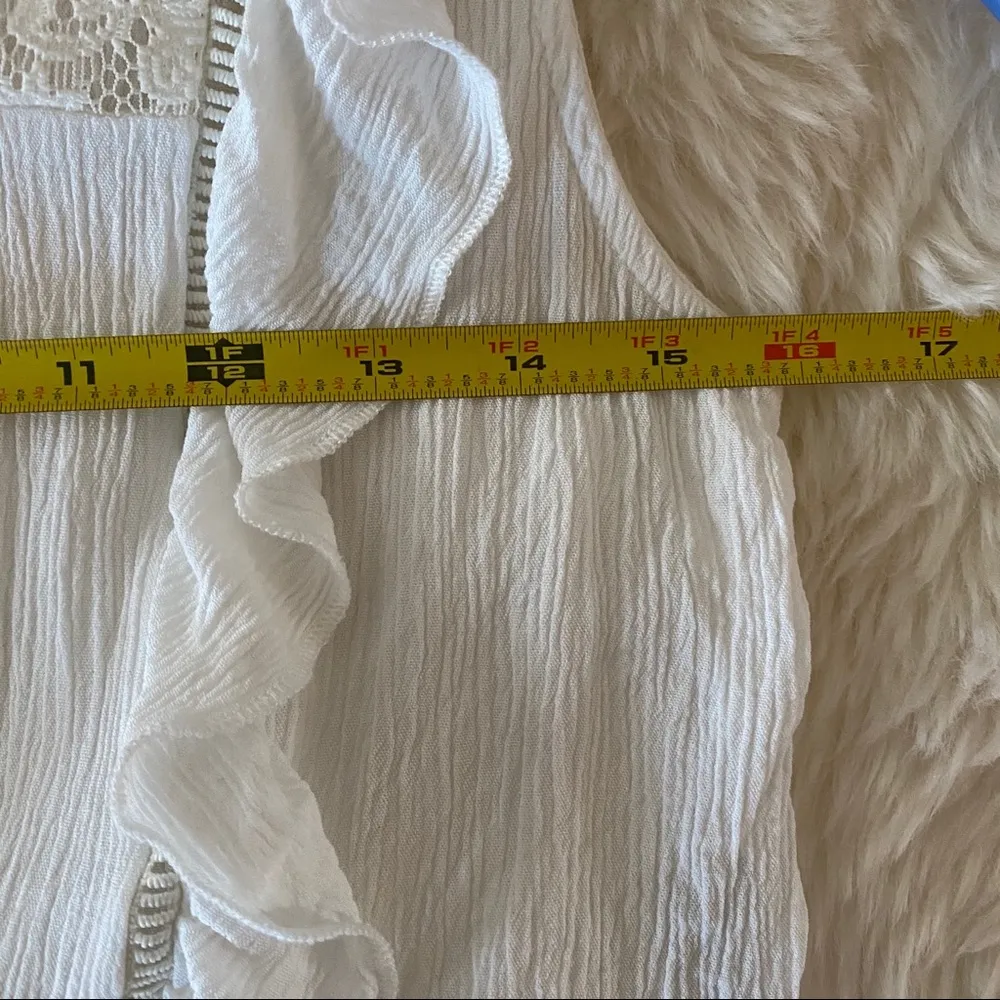 Xhilaration Crop Tank Blouse with Lace - Image 5