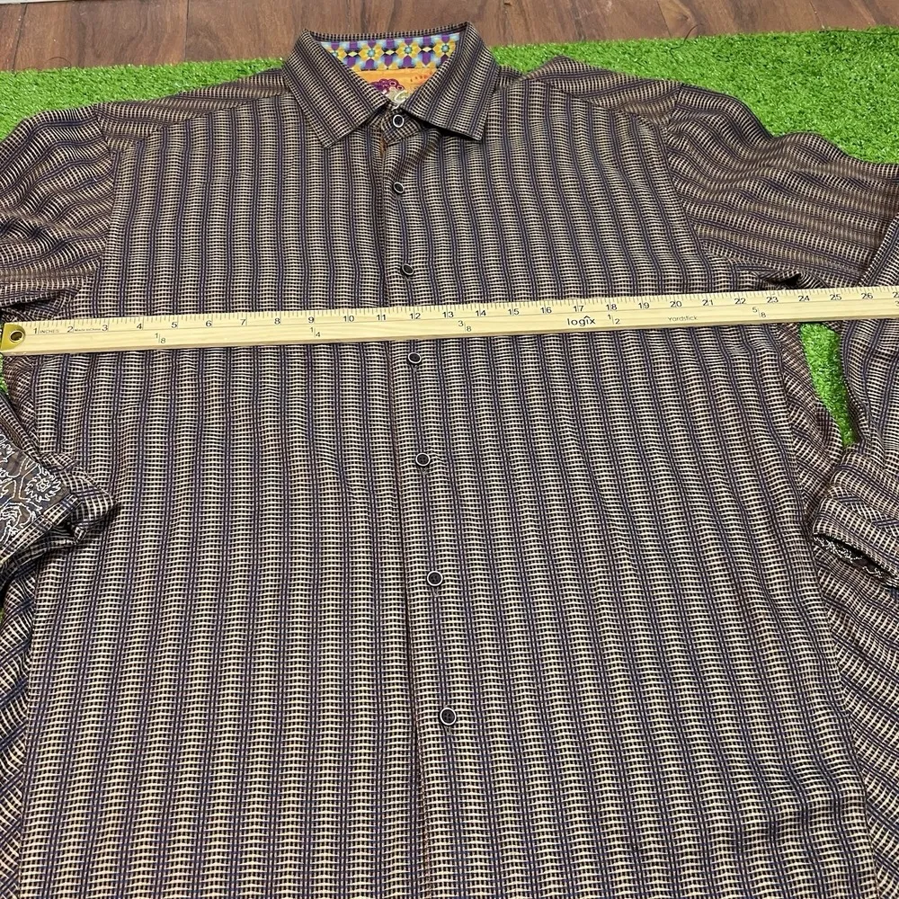 Robert Graham  XL Button Down Shirt Causual Button Up Flip Cuff Geometric Patter - Image 3