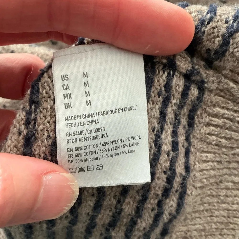 American Eagle Grandpa vibes crew neck sweater - Image 3