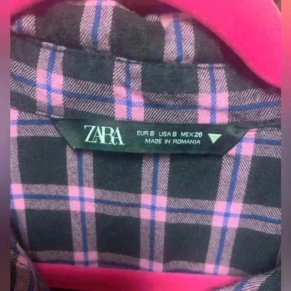 Zara Women’s Plaid Long Sleeve Button Up - Image 3