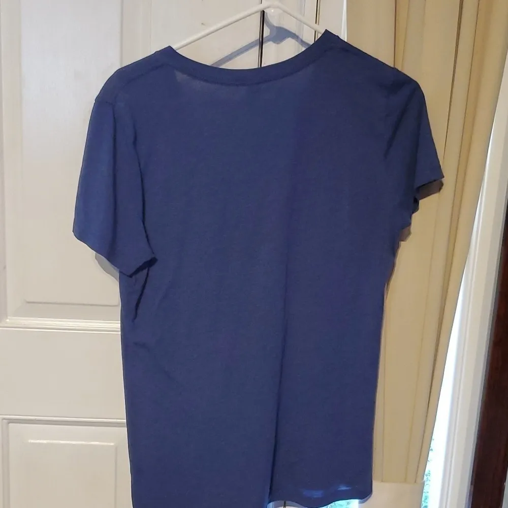 🐻    Michelob Ultra T-shirt size 2x - Image 5