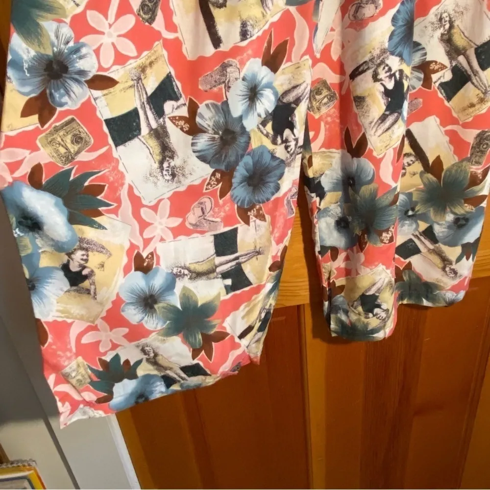 Vintage Y2K 90s Tropical Pin - Image 6