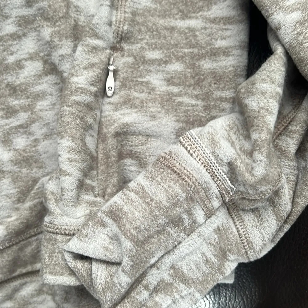 Running top - Image 3