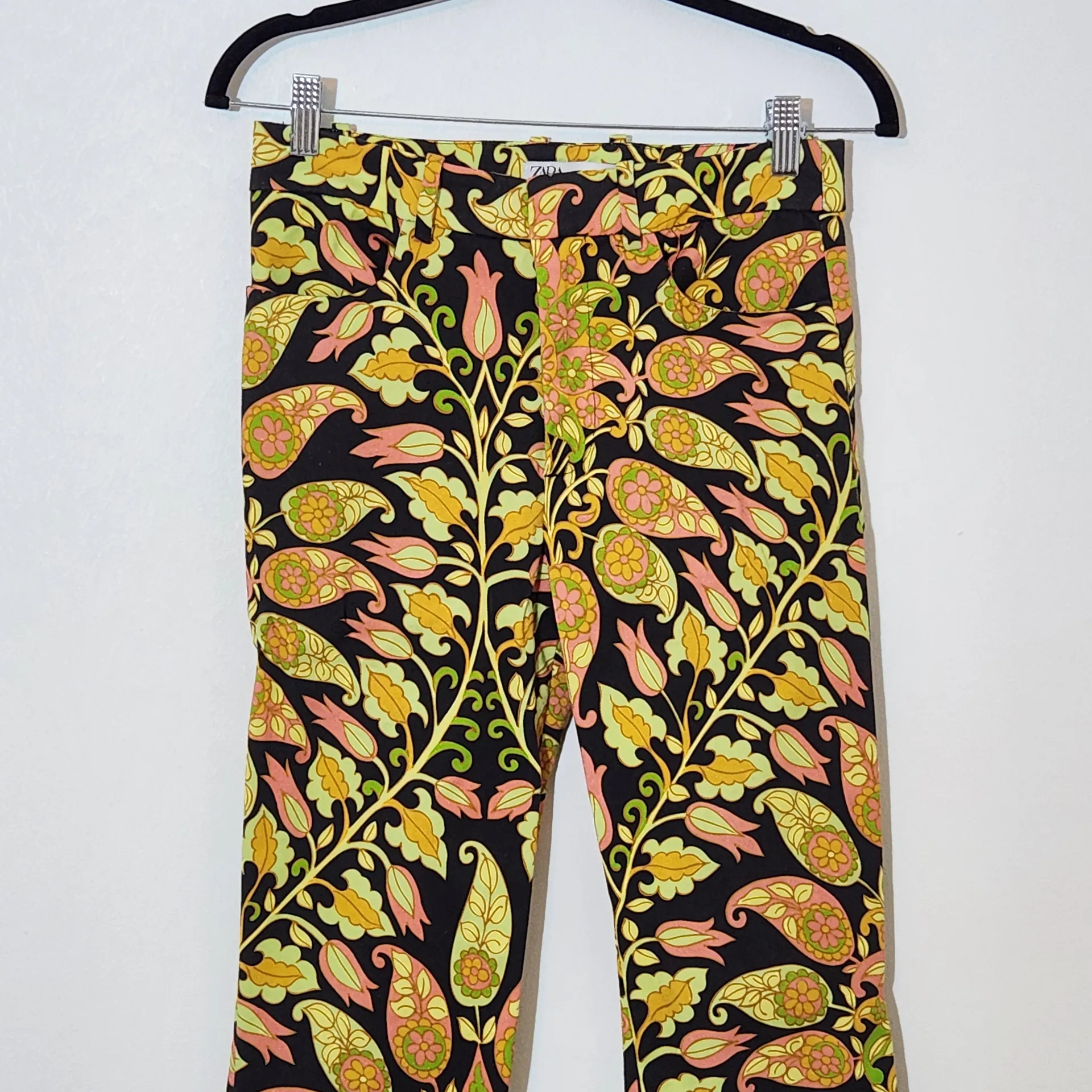 Zara Black Floral Paisley Flare Pants Size Small Zara Flare Leg Retro Pants - Image 3
