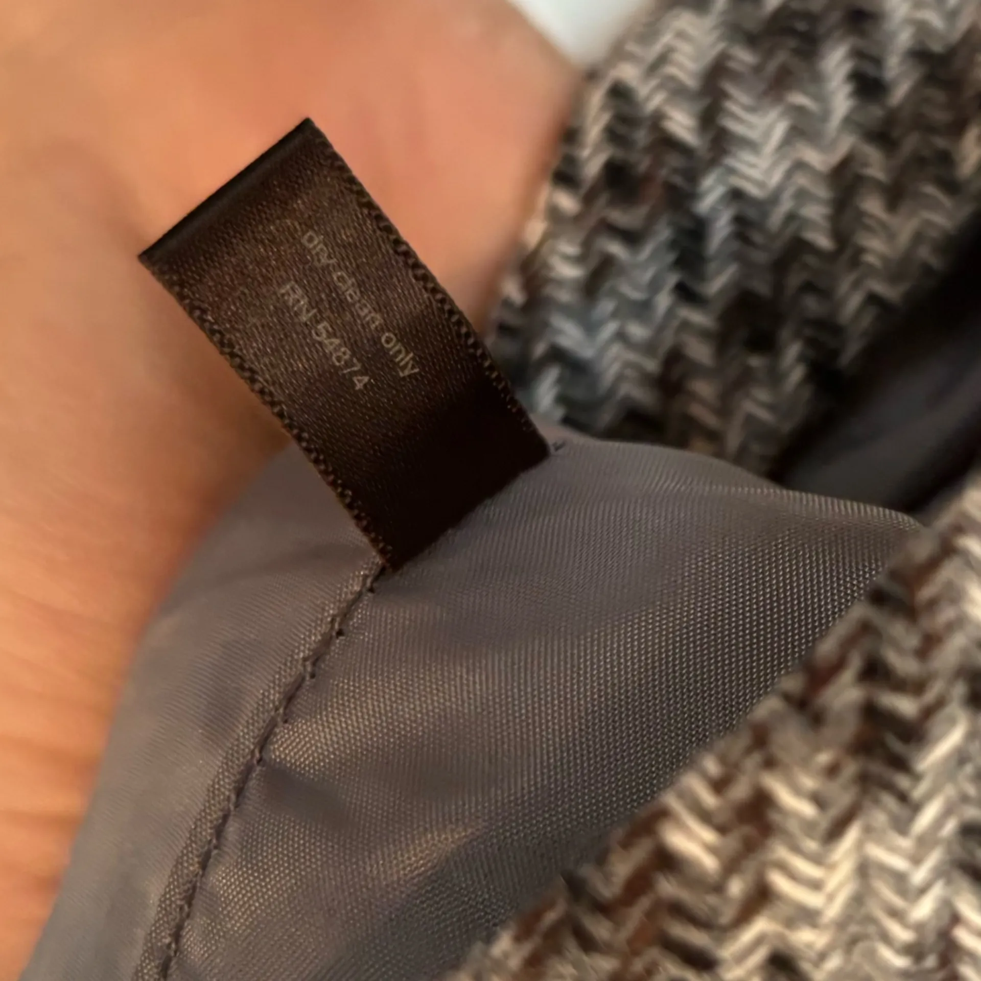 The Limited Gray Houndstooth Print Mini Skirt‎ Size 2 - Image 6