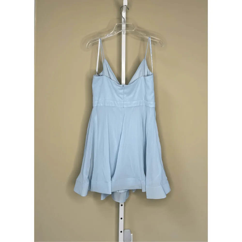 Mac Duggal NWT Faux Wrap Bow Detail Flowy Mini Dress in Powder Blue Size 10 - Image 5