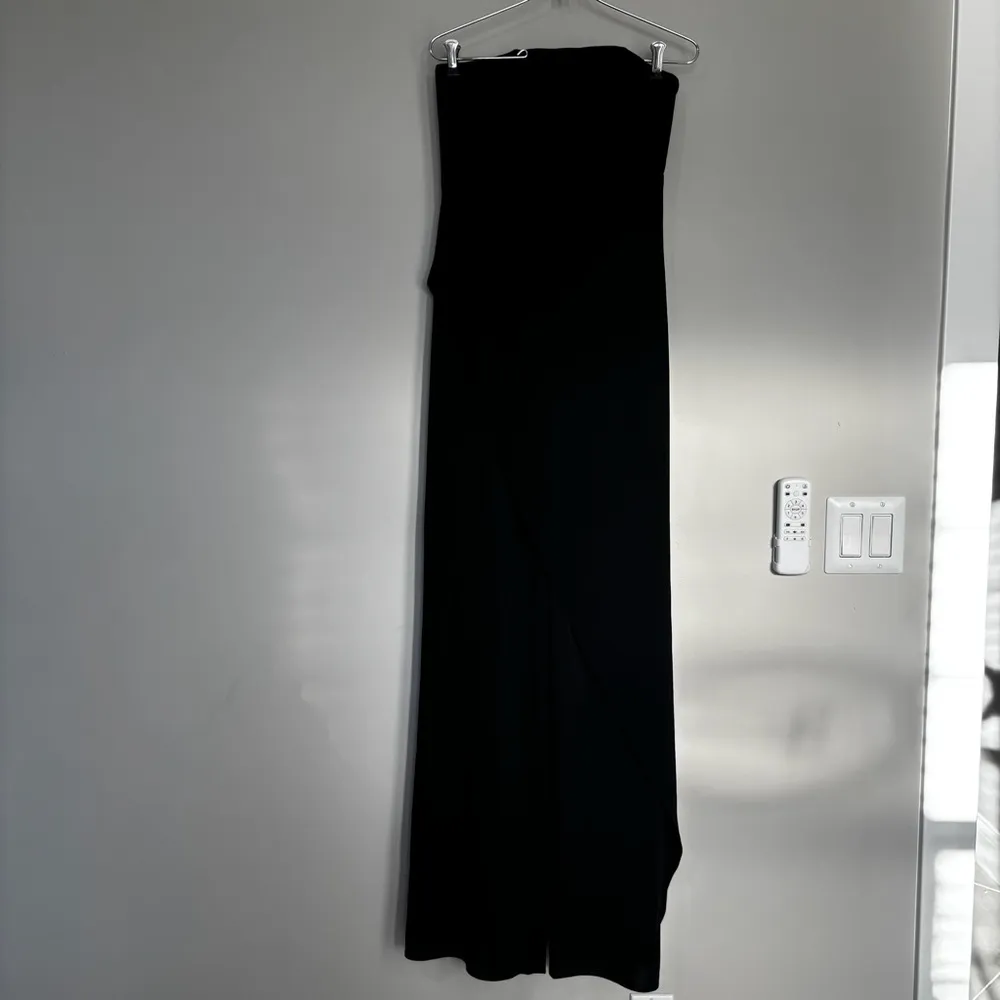 Alice + Olivia ALONDRA Black STRAPLESS ASYMMYETRIC JUMPSUIT SIZE 2 - Image 2