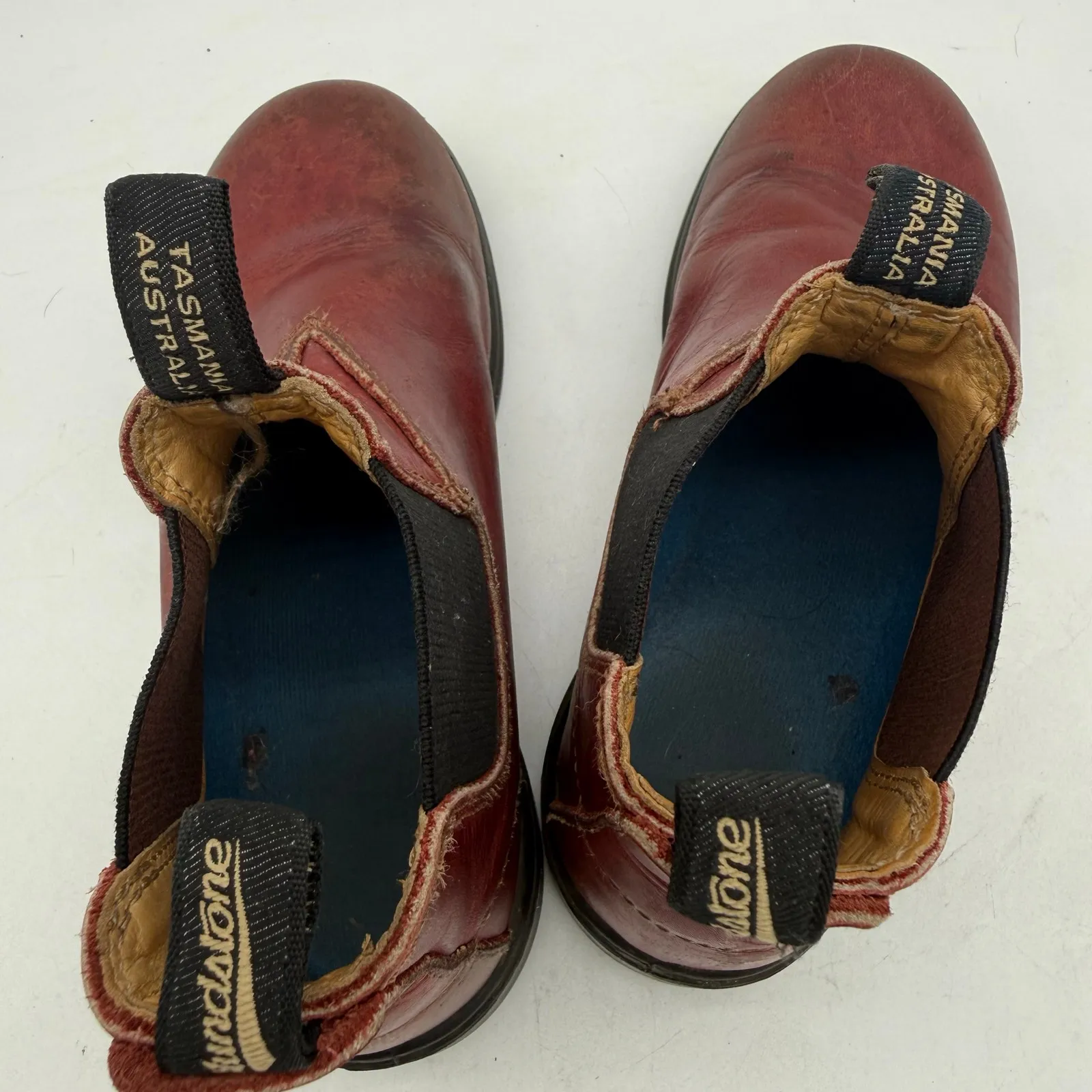 Blundstone Classic Red/Shiraz Leather Pull-On Chelsea Boots Women's Size 6 - Image 8